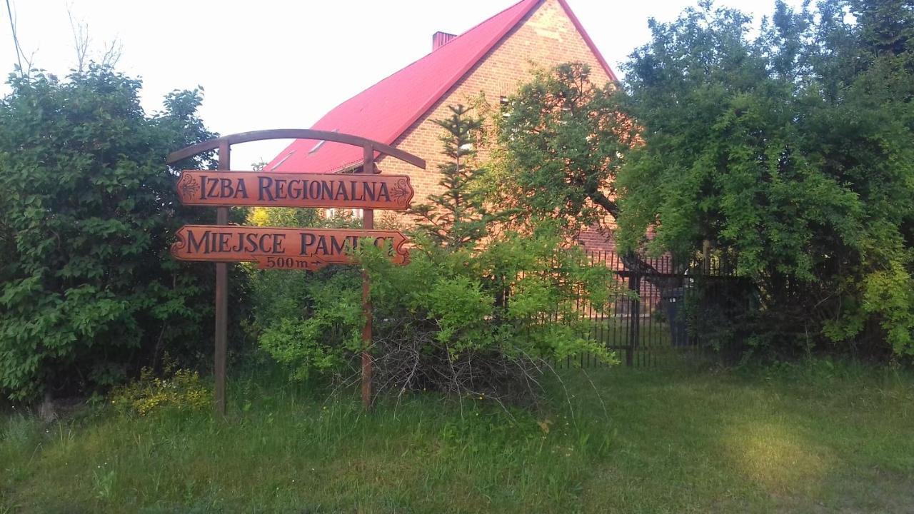 Bed and Breakfast Izdebka W Zaciszu à Czarna Dabrowka Extérieur photo